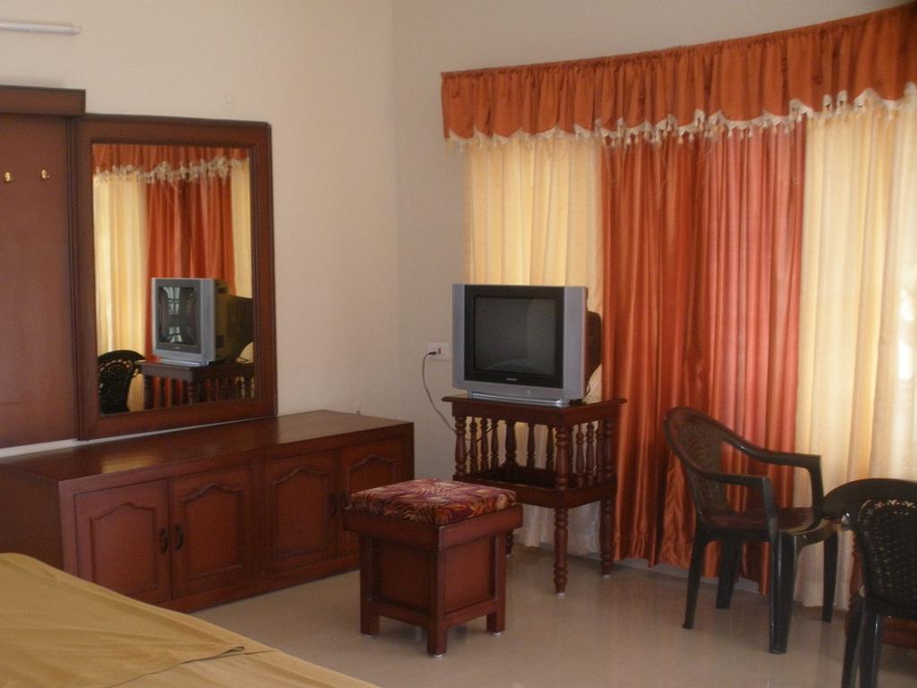 Jungle Palace Homestay 提喀迪 客房 照片